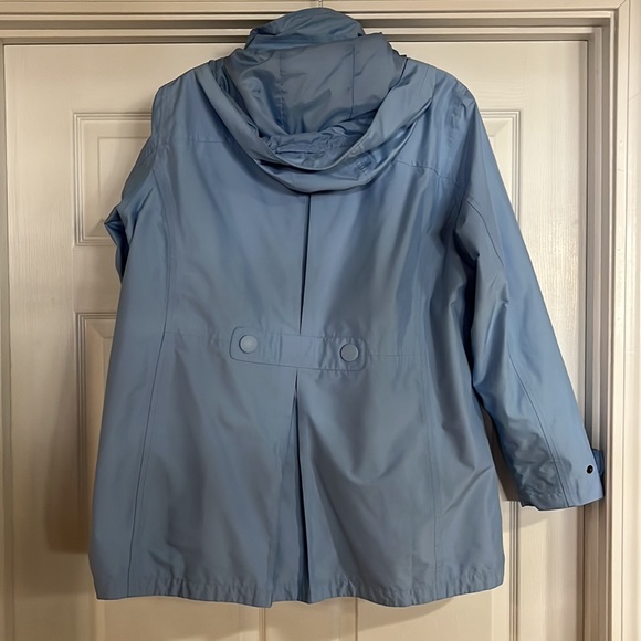 L.L. Bean Rain Coat - Picture 2 of 10